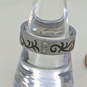 ✨3 for 25 ✨Stainless Steel Black Scroll Band Ring